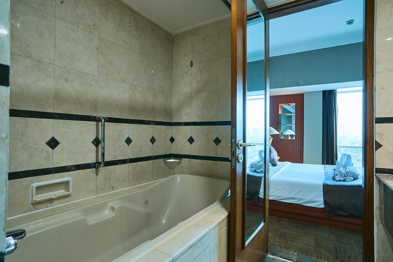 Horison Ultima Menteng ジャカルタ エクステリア 写真